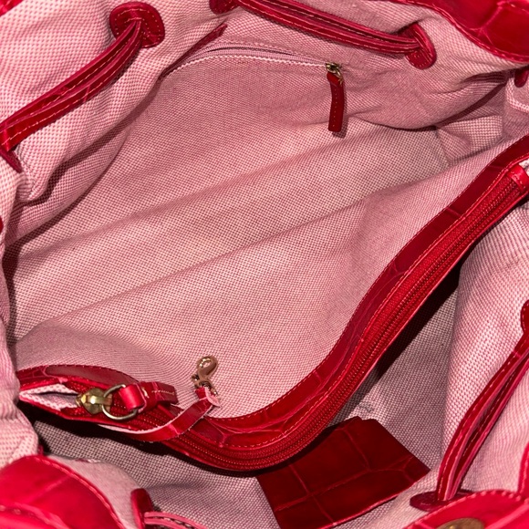 DOONEY AND BOURKE Red Leather Croc Embossed Drawstring Tote Satchel Shoulder Bag - Picture 9 of 15